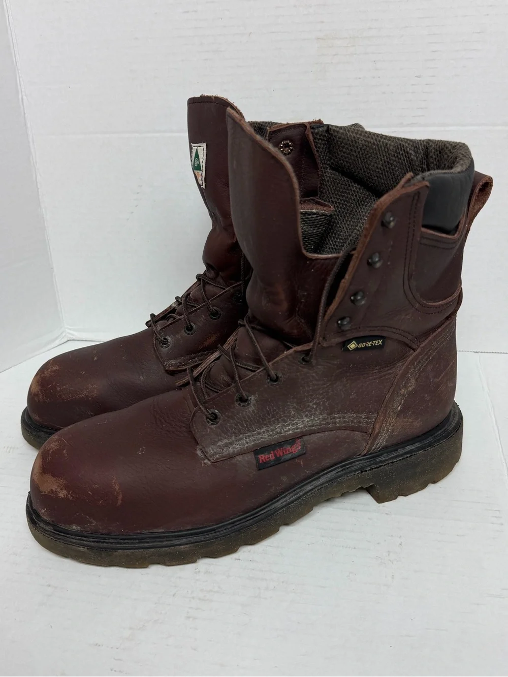 Red Wing 2414 SuperSole 2.0 CSA Steel Toe Leather Gore-Tex Work Boots Size 10 D